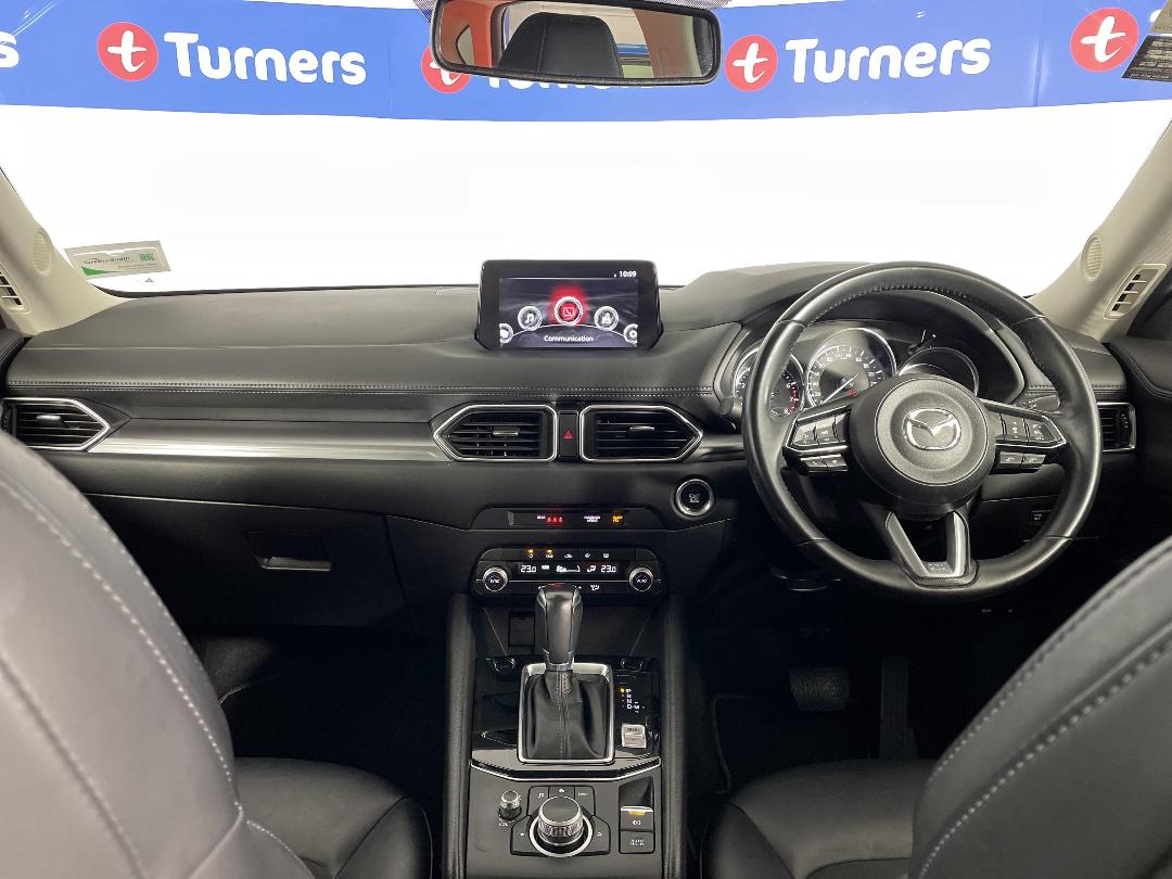 Photo '17' of Mazda CX-5