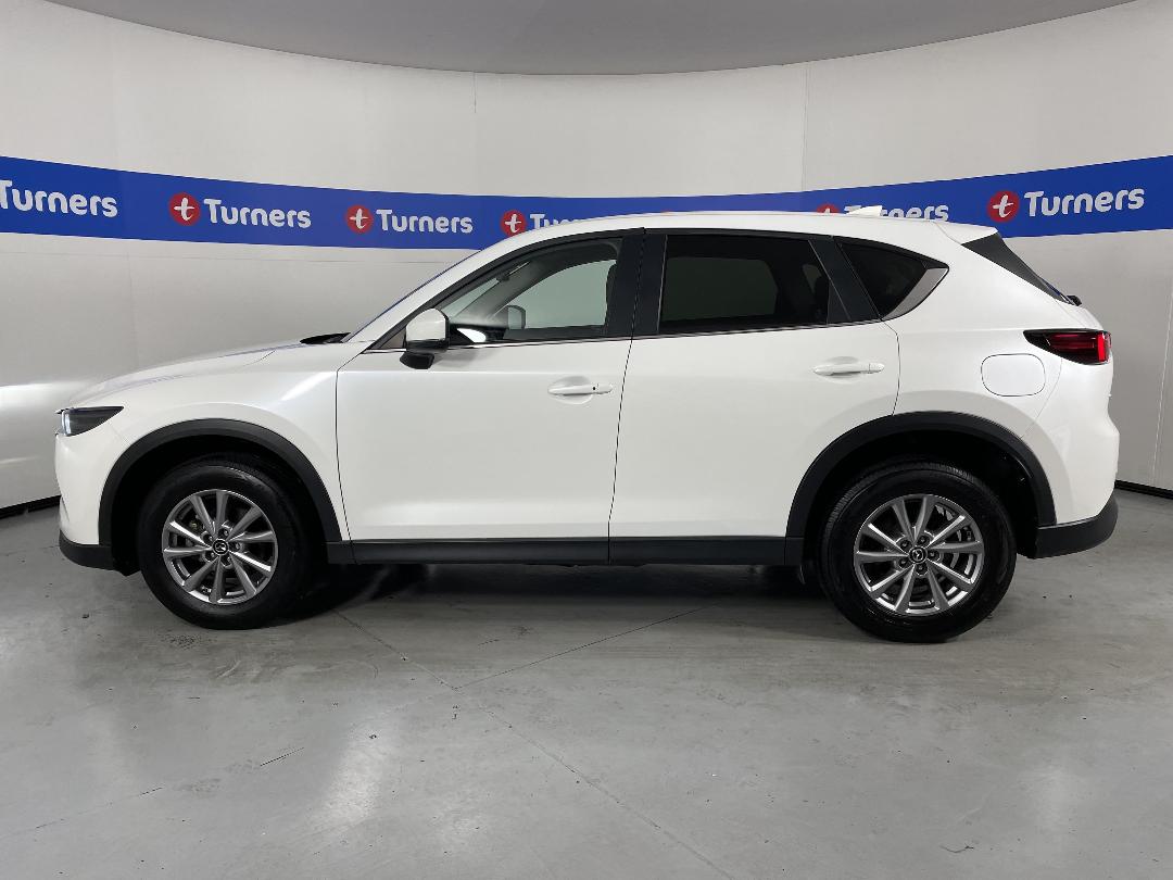 Photo '24' of Mazda CX-5