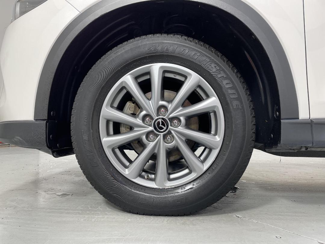 Photo '10' of Mazda CX-5