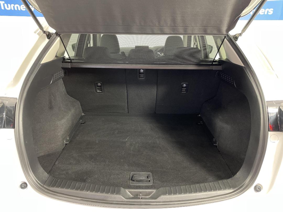 Photo '14' of Mazda CX-5