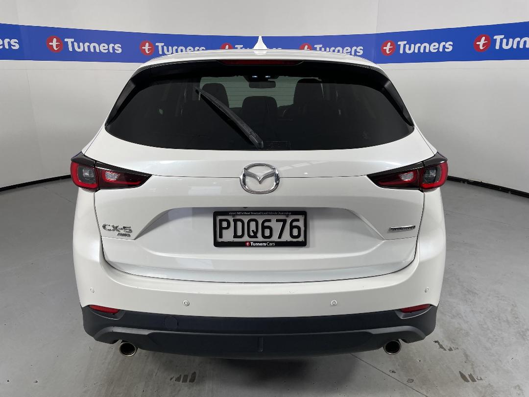 Photo '6' of Mazda CX-5 Photo '6' of Mazda CX-5