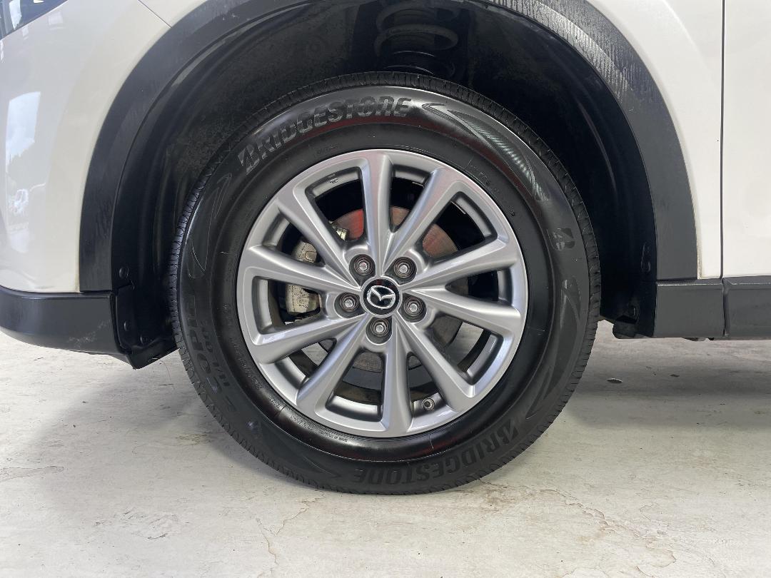 Photo '10' of Mazda CX-5 Photo '10' of Mazda CX-5