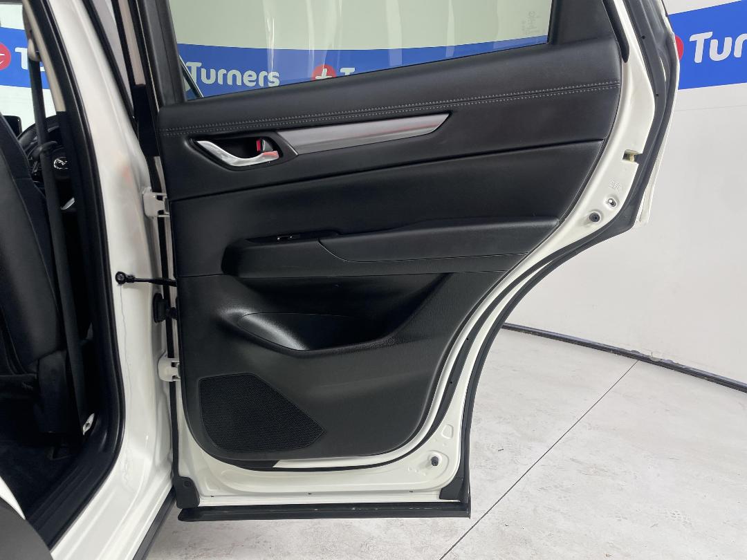 Photo '19' of Mazda CX-5 Photo '19' of Mazda CX-5