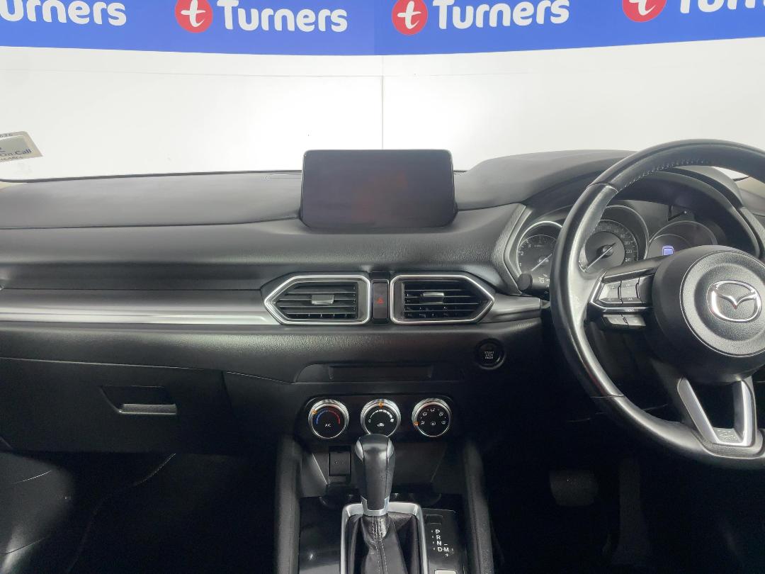 Photo '17' of Mazda CX-5 Photo '17' of Mazda CX-5