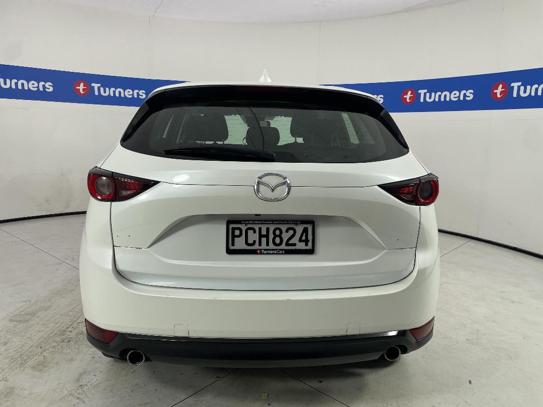 Photo '6' of Mazda CX-5