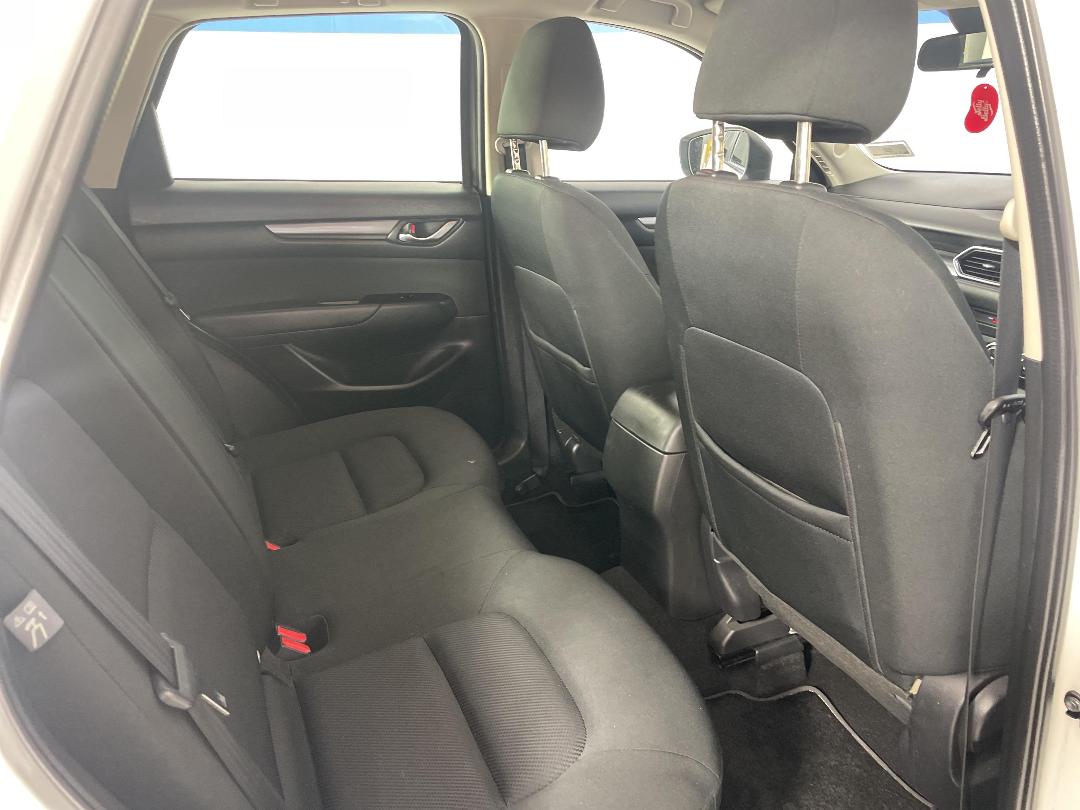 Photo '20' of Mazda CX-5