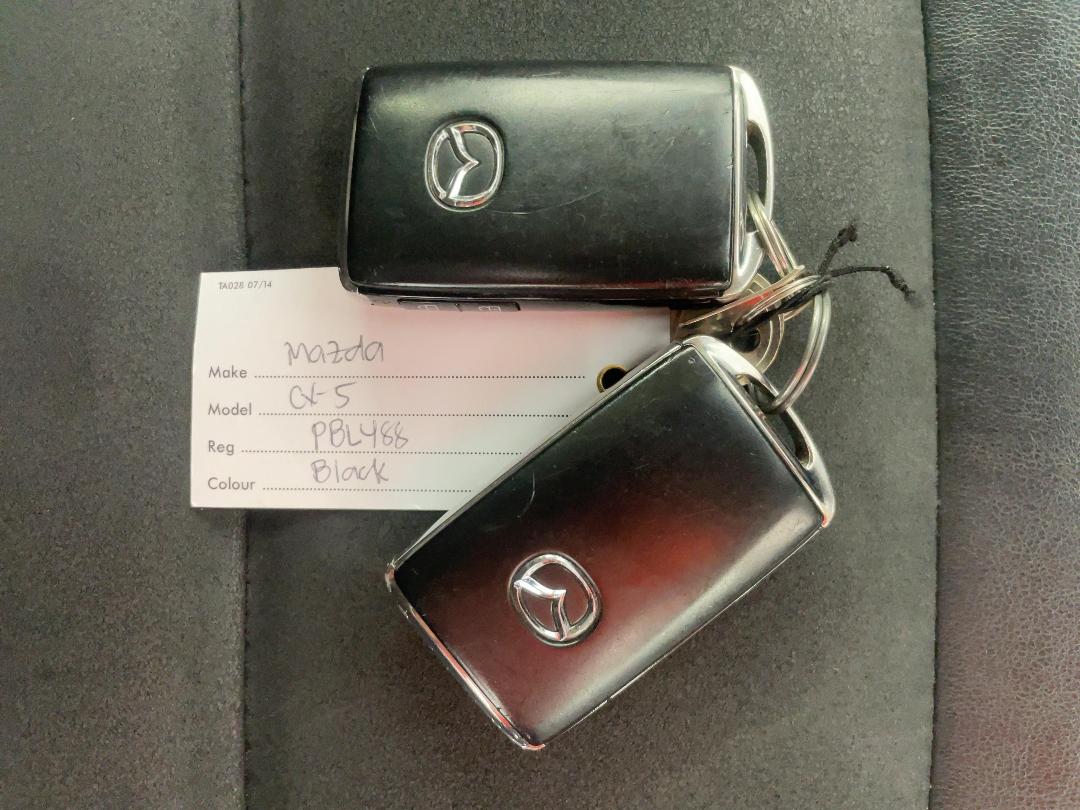 Photo '22' of Mazda CX-5 Photo '22' of Mazda CX-5