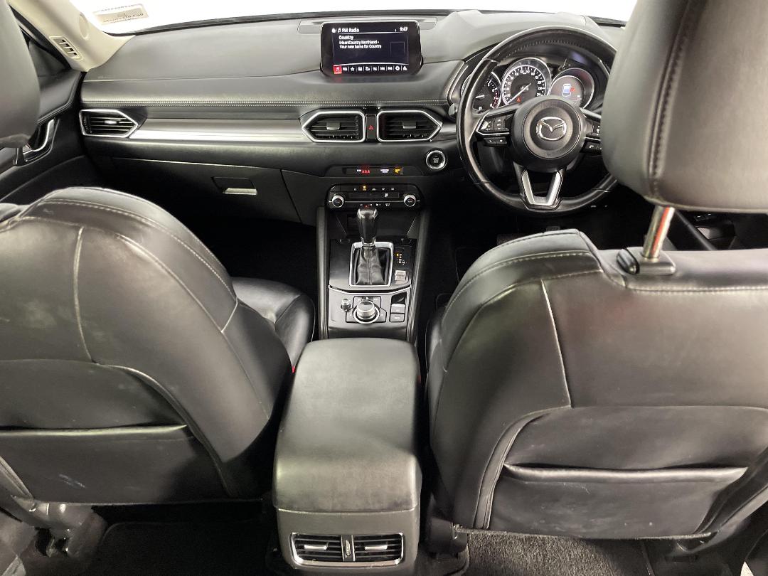 Photo '18' of Mazda CX-5