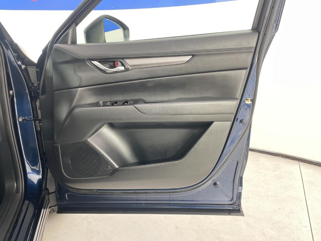 Photo '15' of Mazda CX-5