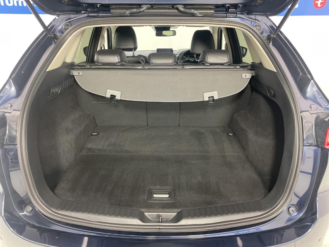 Photo '14' of Mazda CX-5