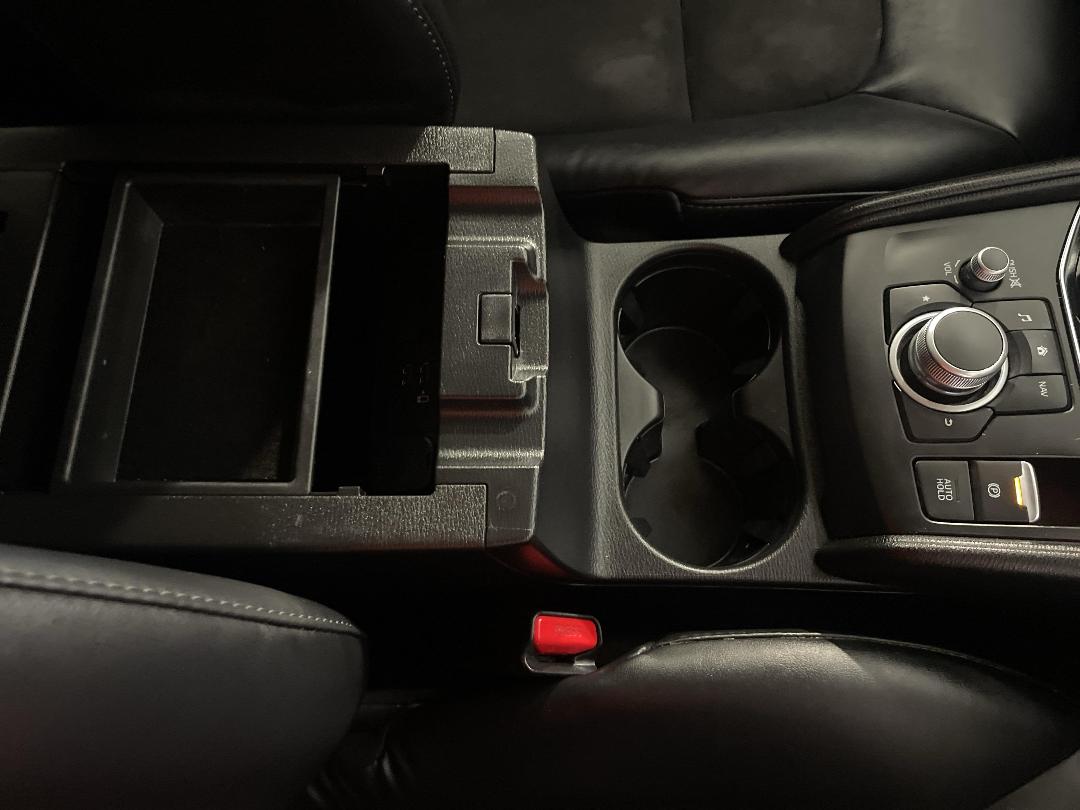 Photo '33' of Mazda CX-5