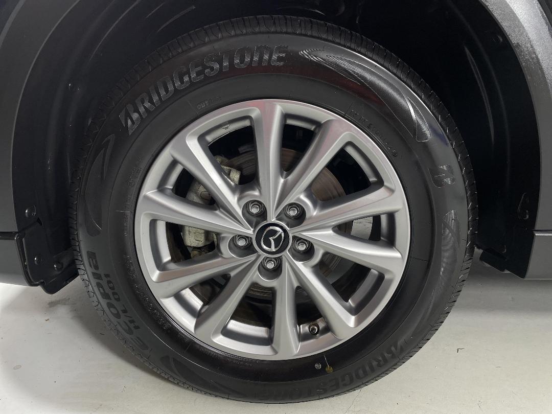 Photo '10' of Mazda CX-5