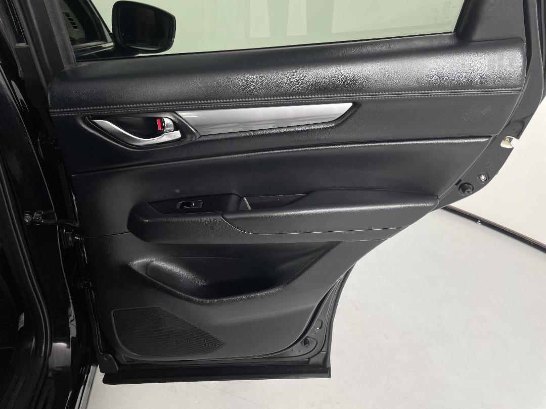 Photo '19' of Mazda CX-5