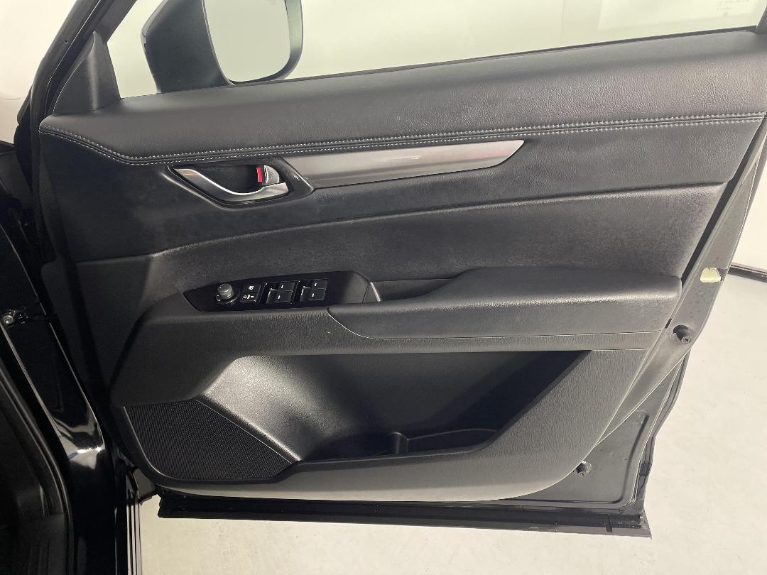 Photo '15' of Mazda CX-5 Photo '15' of Mazda CX-5