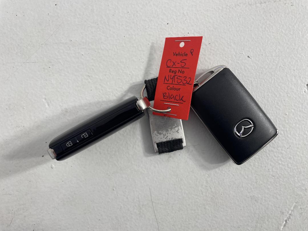 Photo '22' of Mazda CX-5 Photo '22' of Mazda CX-5