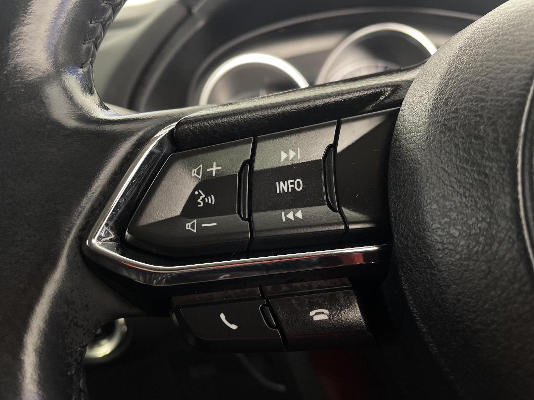 Photo '26' of Mazda CX-5 Photo '26' of Mazda CX-5