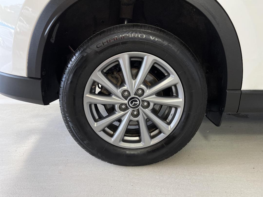 Photo '12' of Mazda CX-5 Photo '12' of Mazda CX-5