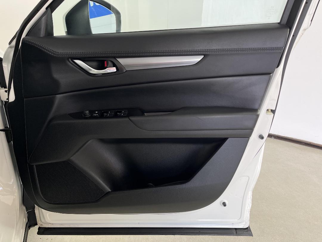 Photo '15' of Mazda CX-5 Photo '15' of Mazda CX-5