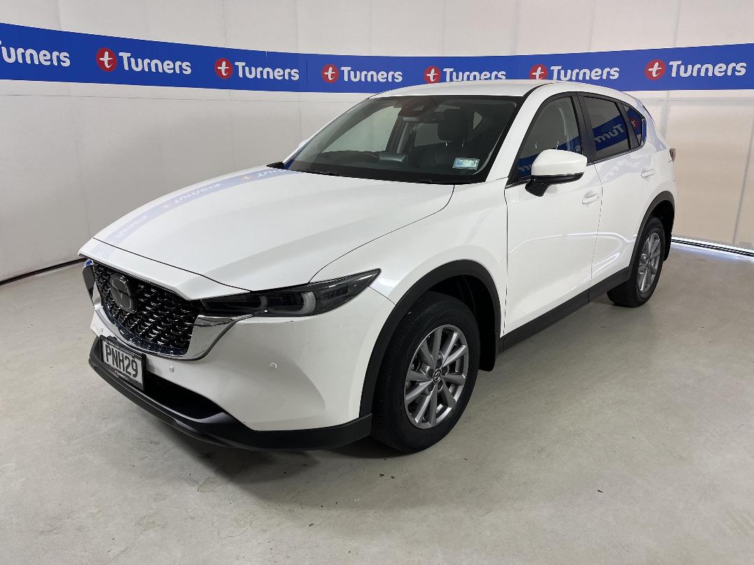 Photo '4' of Mazda CX-5 Photo '4' of Mazda CX-5