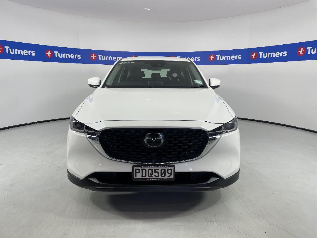 Photo '2' of Mazda CX-5 Photo '2' of Mazda CX-5