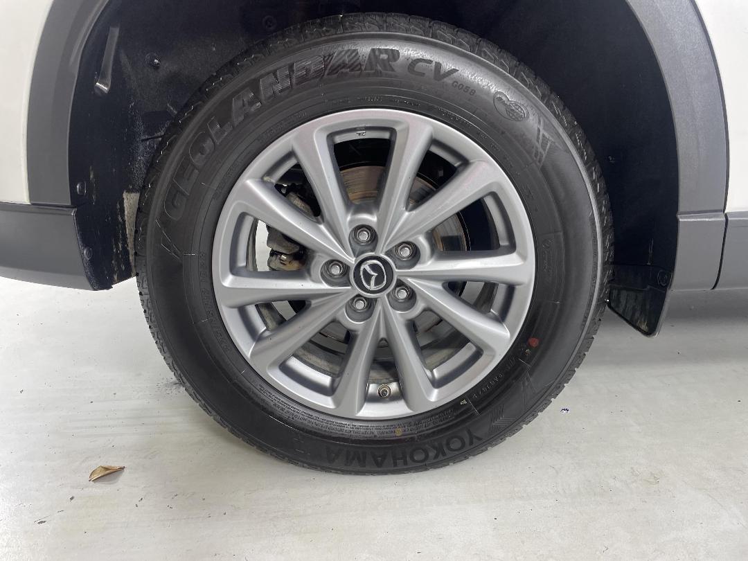 Photo '12' of Mazda CX-5 Photo '12' of Mazda CX-5