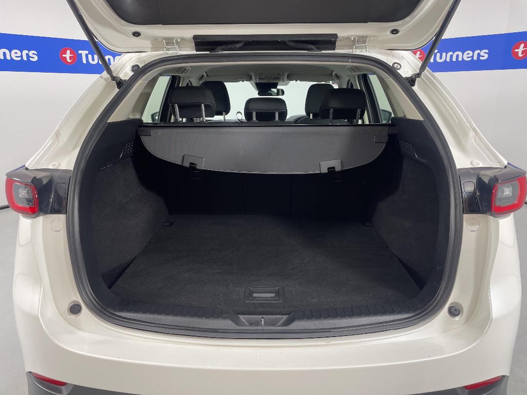 Photo '14' of Mazda CX-5 Photo '14' of Mazda CX-5