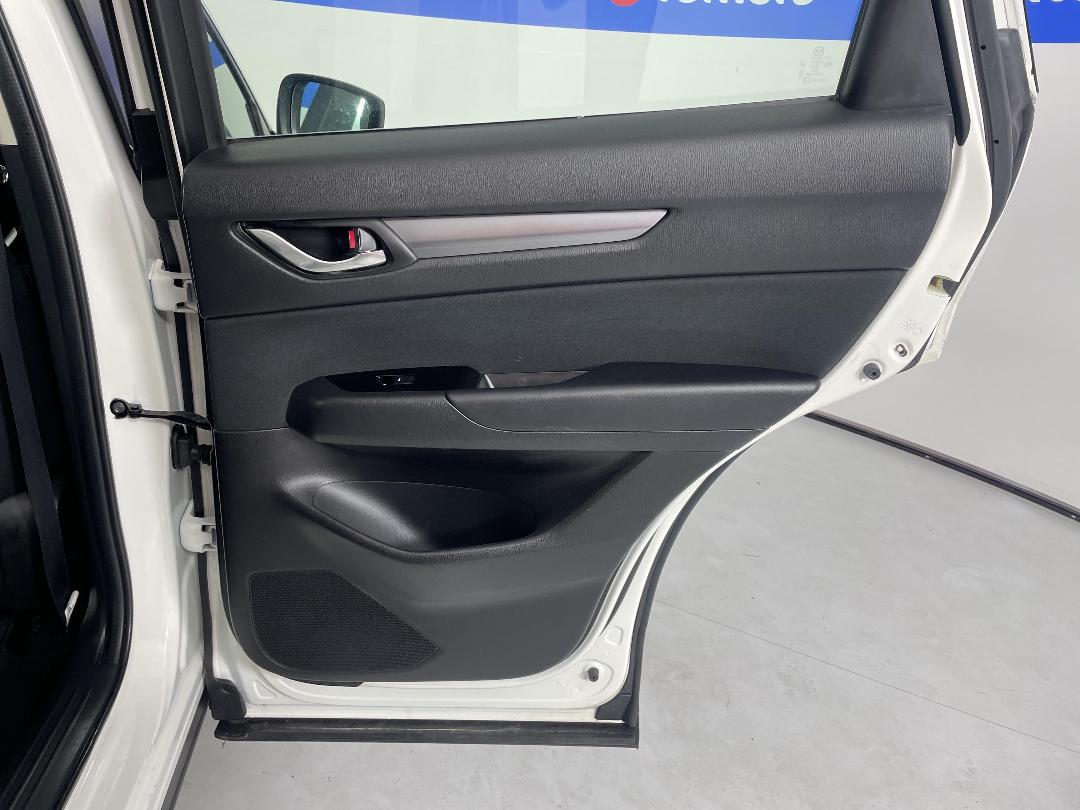 Photo '19' of Mazda CX-5 Photo '19' of Mazda CX-5