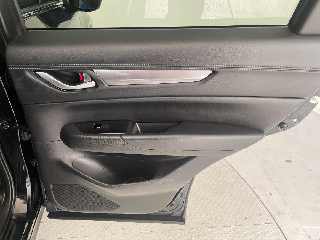 Photo '19' of Mazda CX-5