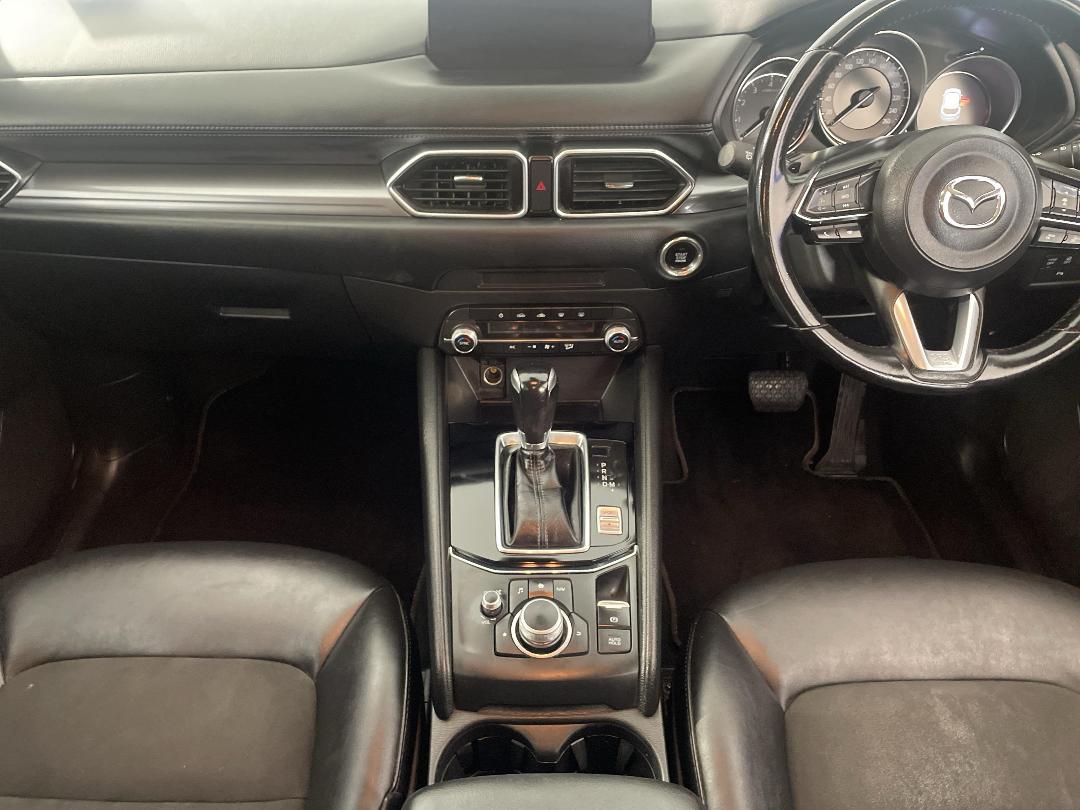 Photo '18' of Mazda CX-5