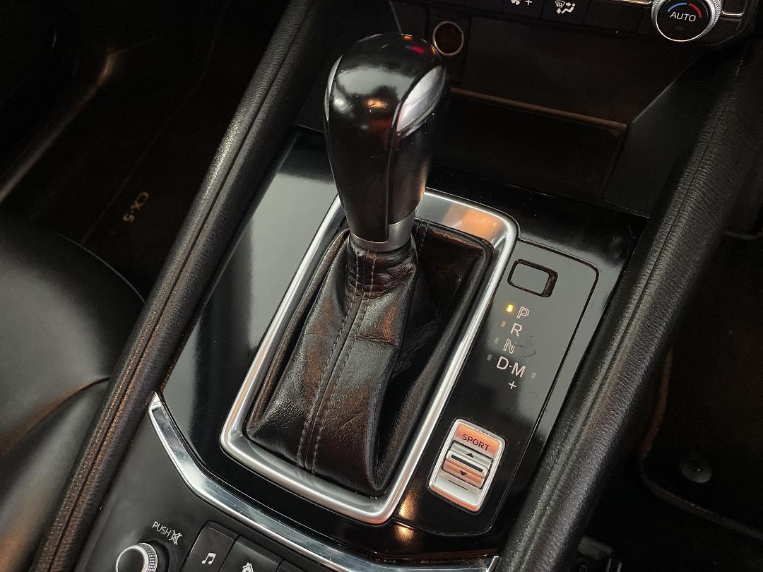 Photo '32' of Mazda CX-5