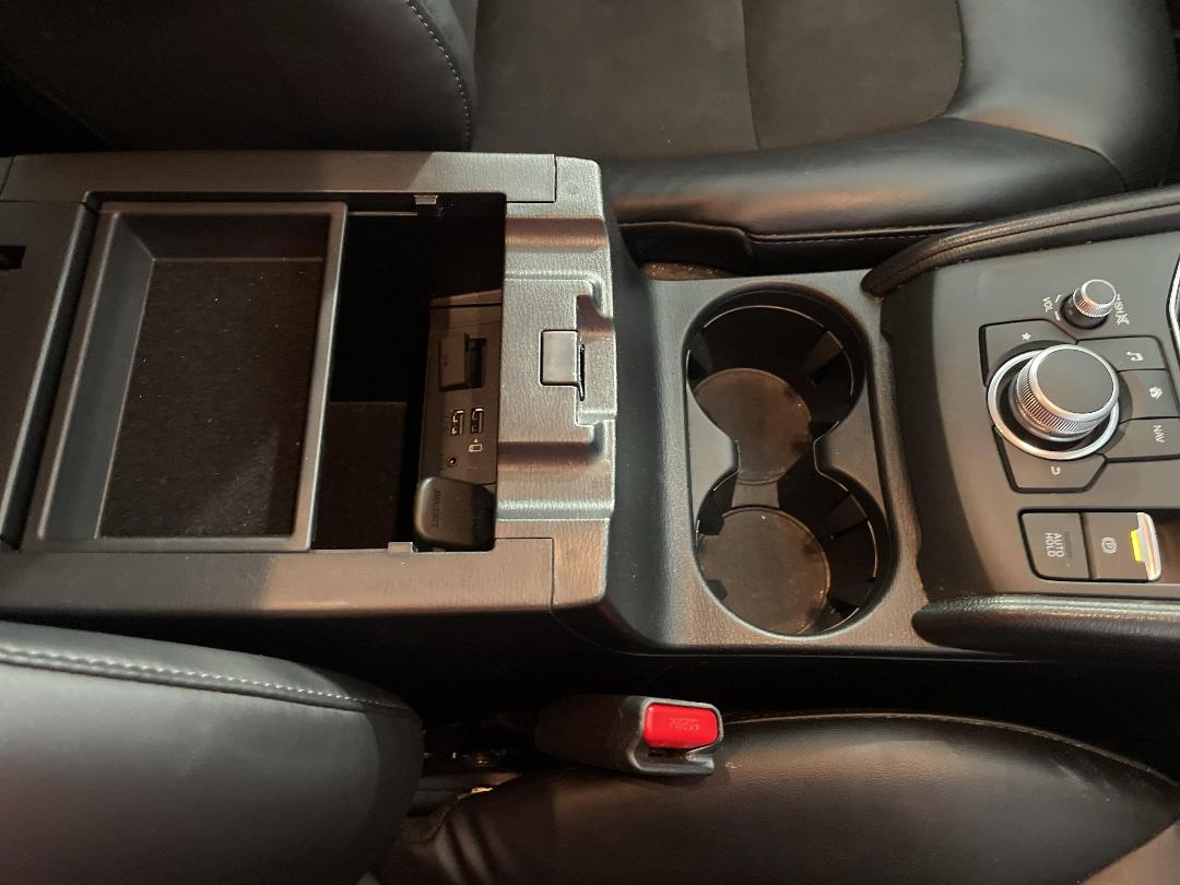 Photo '33' of Mazda CX-5