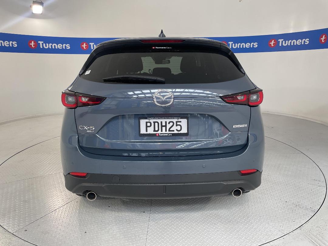 Photo '6' of Mazda CX-5