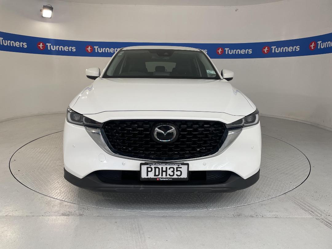 Photo '2' of Mazda CX-5