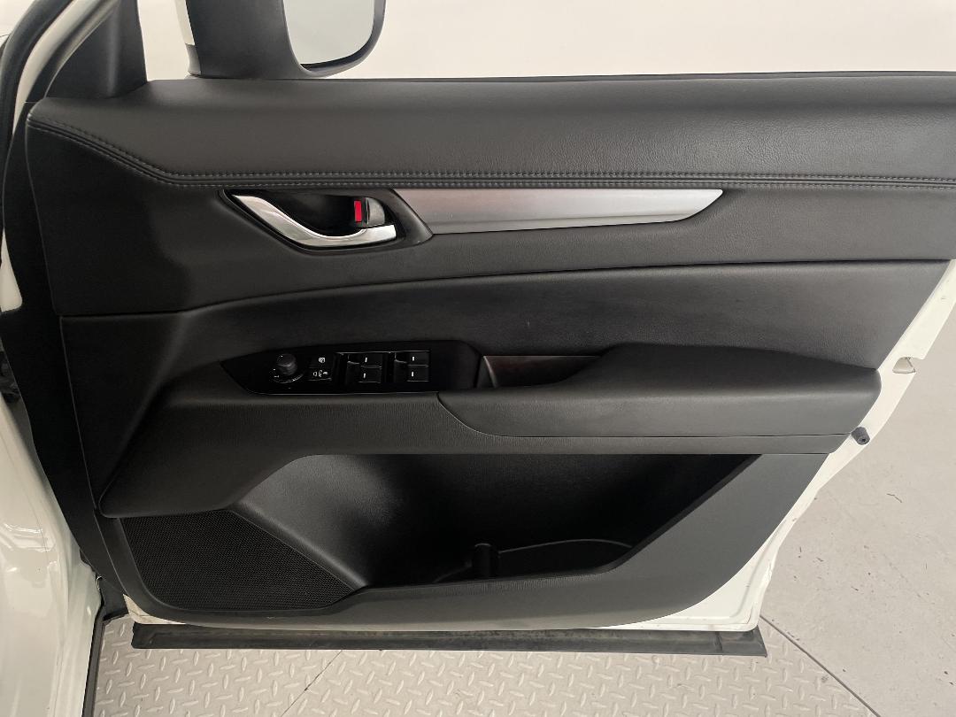 Photo '15' of Mazda CX-5