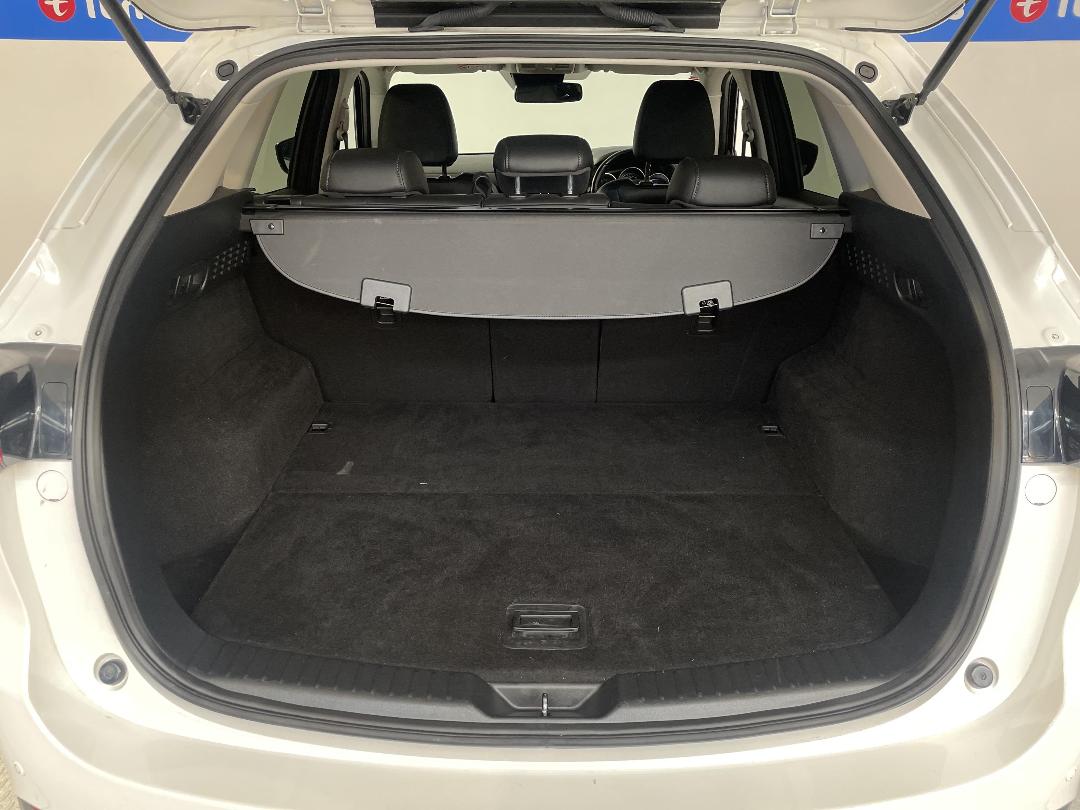 Photo '14' of Mazda CX-5