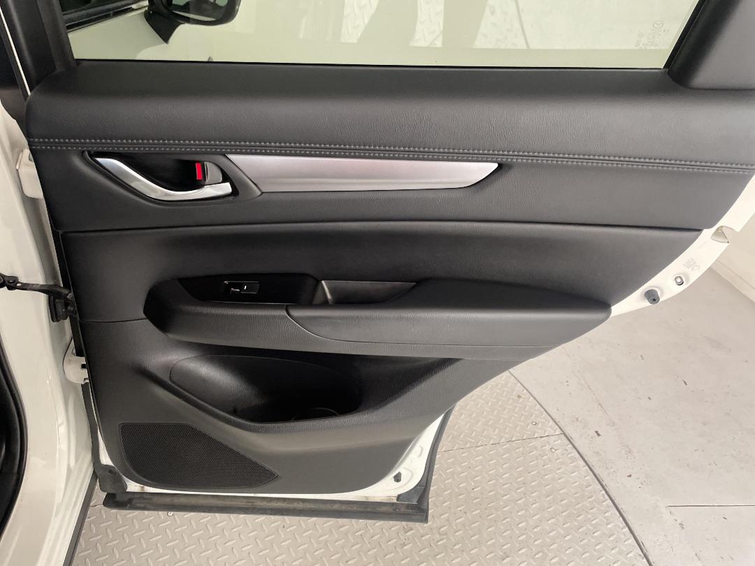 Photo '19' of Mazda CX-5