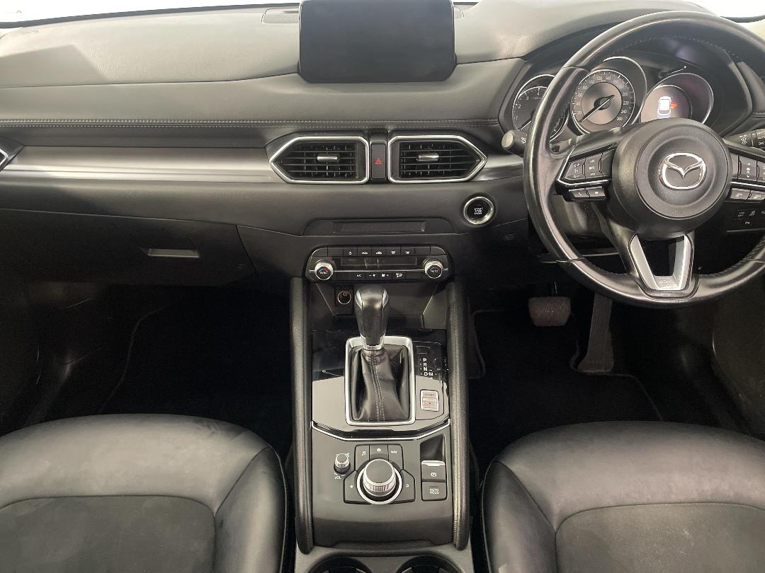 Photo '18' of Mazda CX-5