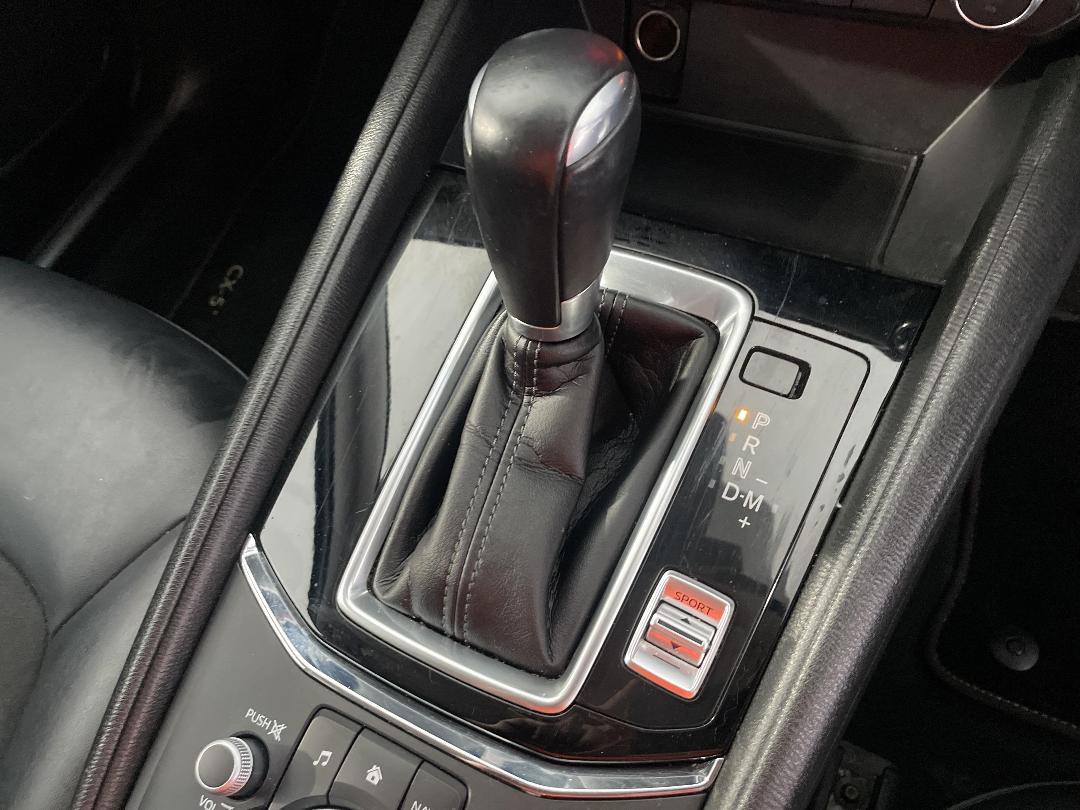 Photo '32' of Mazda CX-5