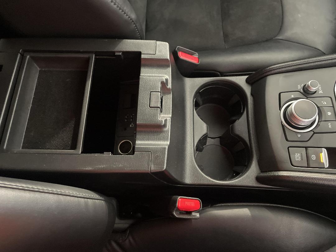 Photo '33' of Mazda CX-5