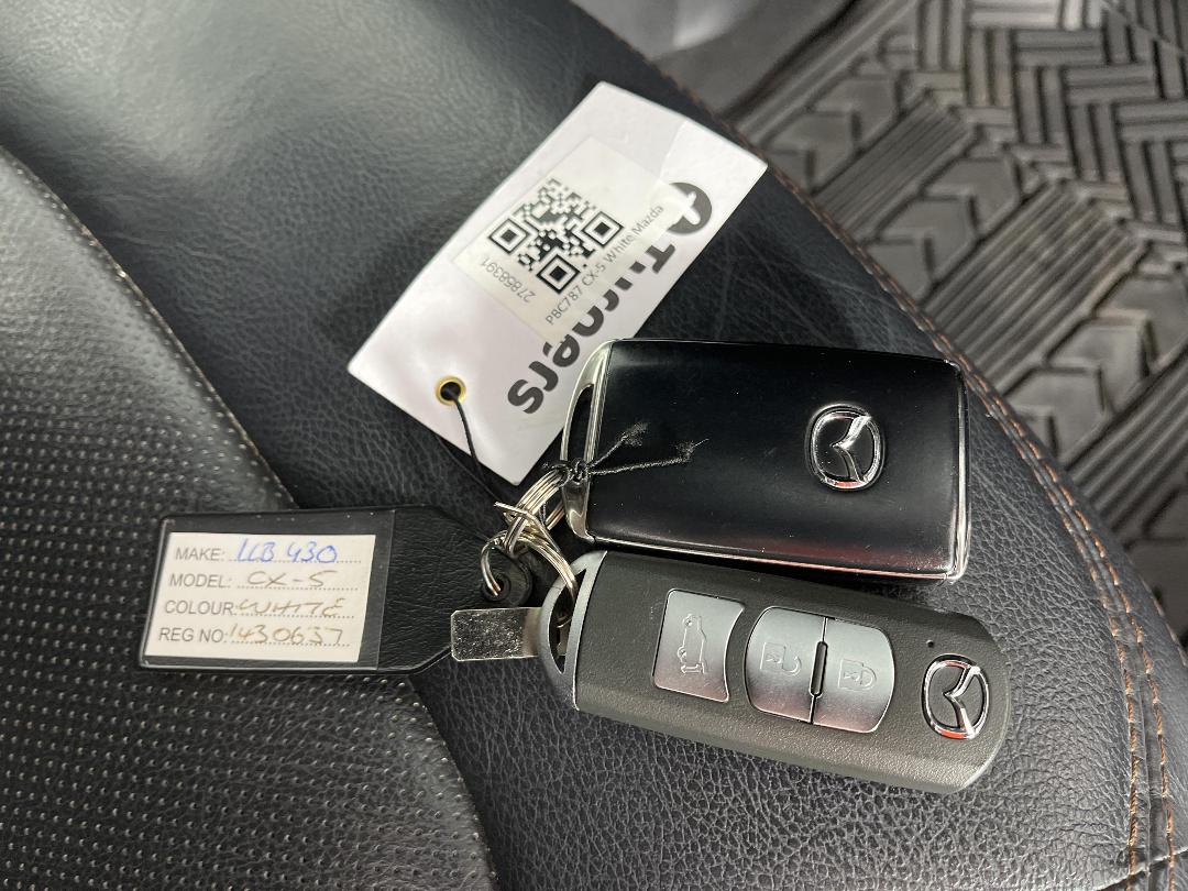 Photo '22' of Mazda CX-5