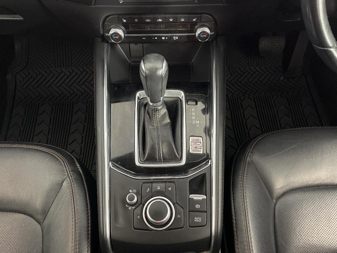 Photo '18' of Mazda CX-5