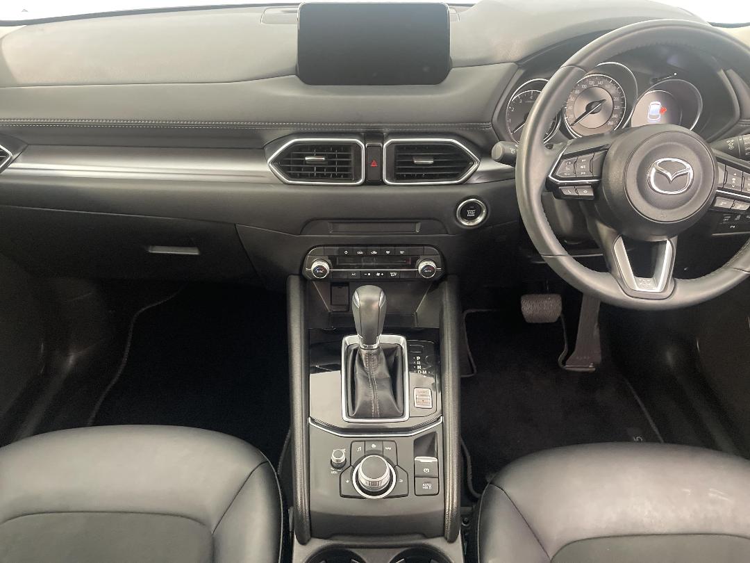 Photo '18' of Mazda CX-5