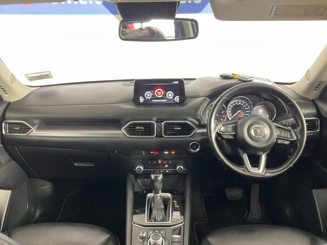 Photo '17' of Mazda CX-5 Photo '17' of Mazda CX-5