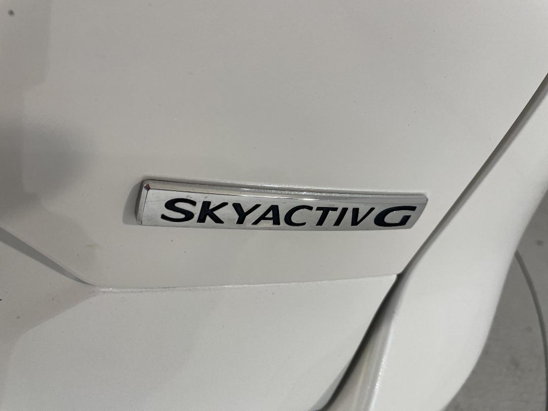 Photo '37' of Mazda CX-5