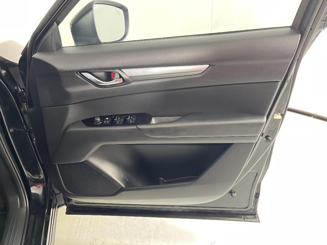 Photo '15' of Mazda CX-5 Photo '15' of Mazda CX-5