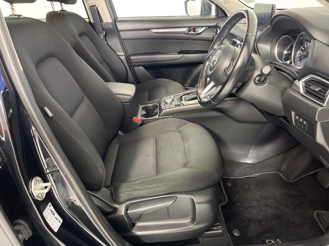 Photo '16' of Mazda CX-5 Photo '16' of Mazda CX-5