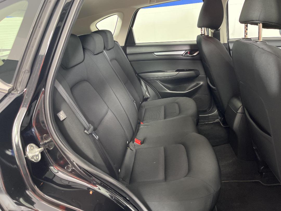 Photo '20' of Mazda CX-5 Photo '20' of Mazda CX-5