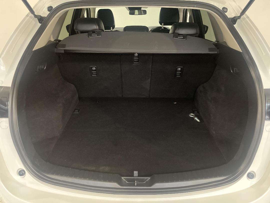 Photo '14' of Mazda CX-5