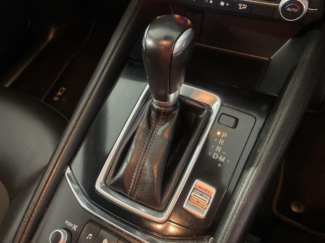 Photo '32' of Mazda CX-5