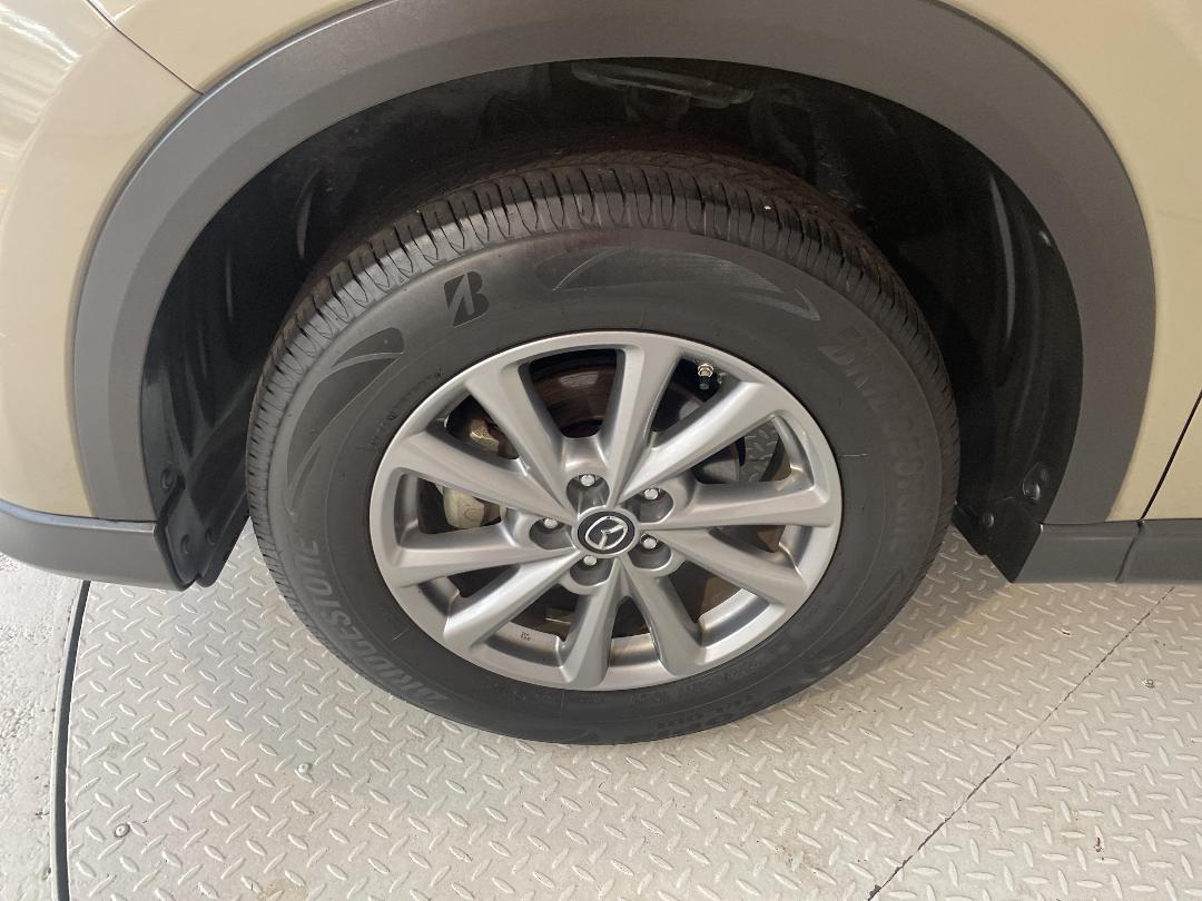 Photo '10' of Mazda CX-5